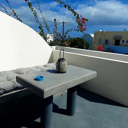 Ambience Fira (Santorini)